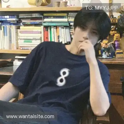 华熙皎